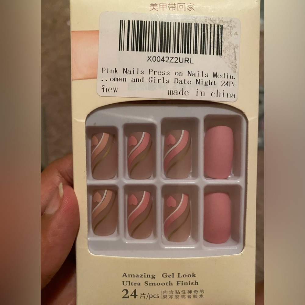 Amazing Gel Look Ultra Smooth Finish Press on Matte Pink Nails with Adhesive